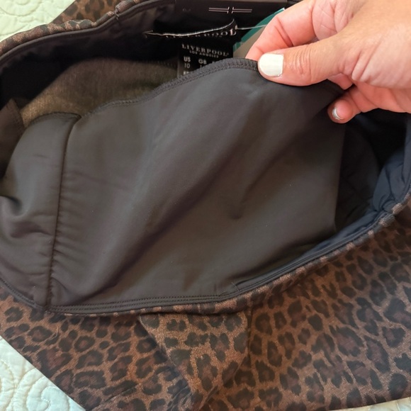 NWT Liverpool “Bia” Knit Brown Leopard Pencil Skirt Size 10 - Picture 8 of 11